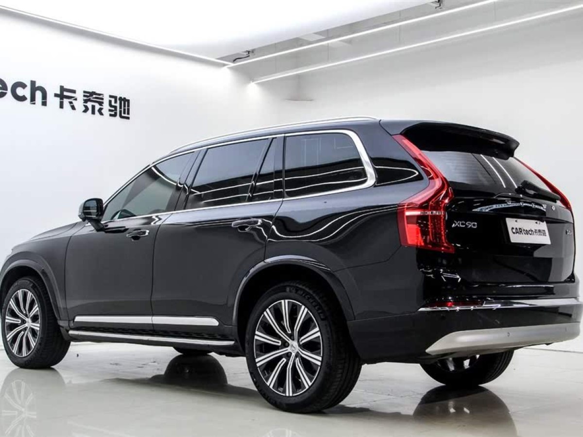 沃爾沃 XC90  2022款 B6 智逸豪華版 7座圖片