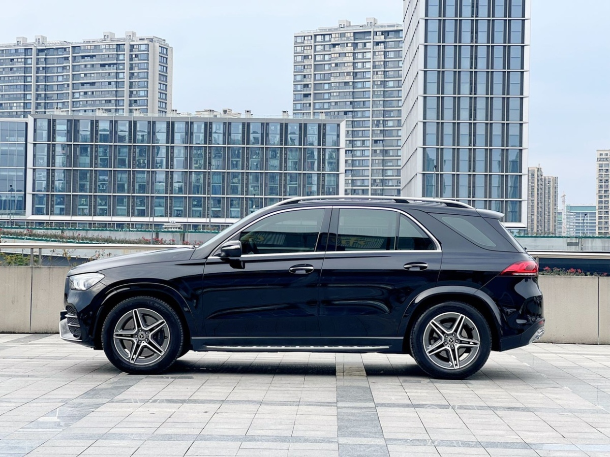 奔馳 奔馳GLE  2020款 改款 GLE 450 4MATIC 動(dòng)感型圖片