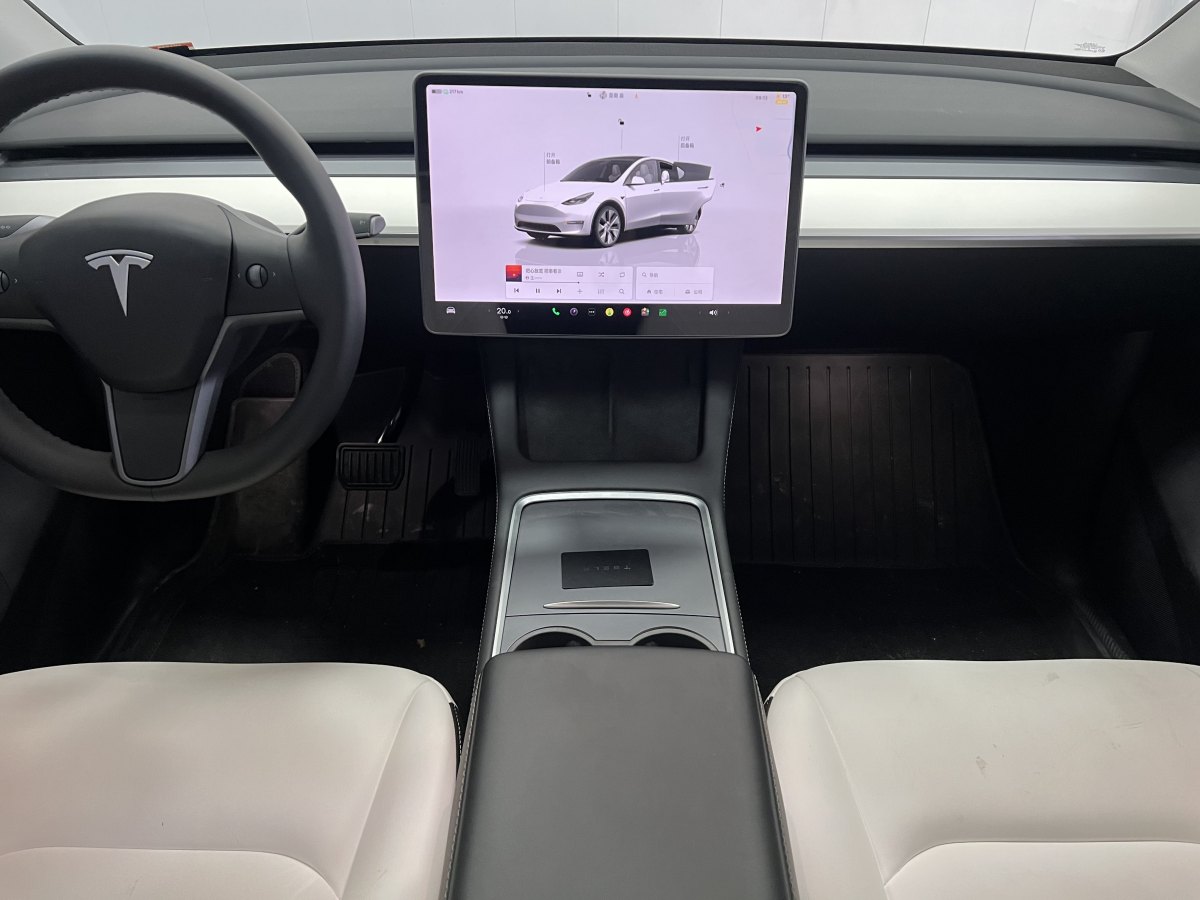 特斯拉 Model 3  2021款 改款 Performance高性能全輪驅(qū)動(dòng)版圖片