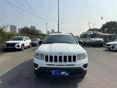 2012年1月 Jeep 指南者(進口) 2.0L 兩驅豪華版圖片