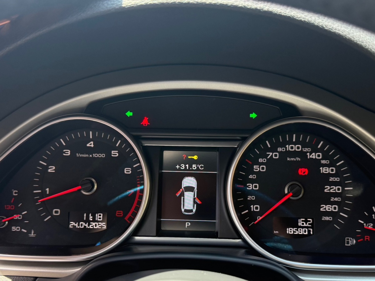 奧迪 奧迪Q7  2015款 35 TFSI 進取型圖片