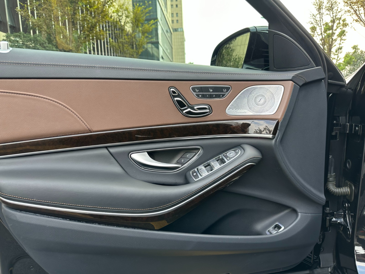 奔驰 迈巴赫S级  2015款 S 400 4MATIC图片