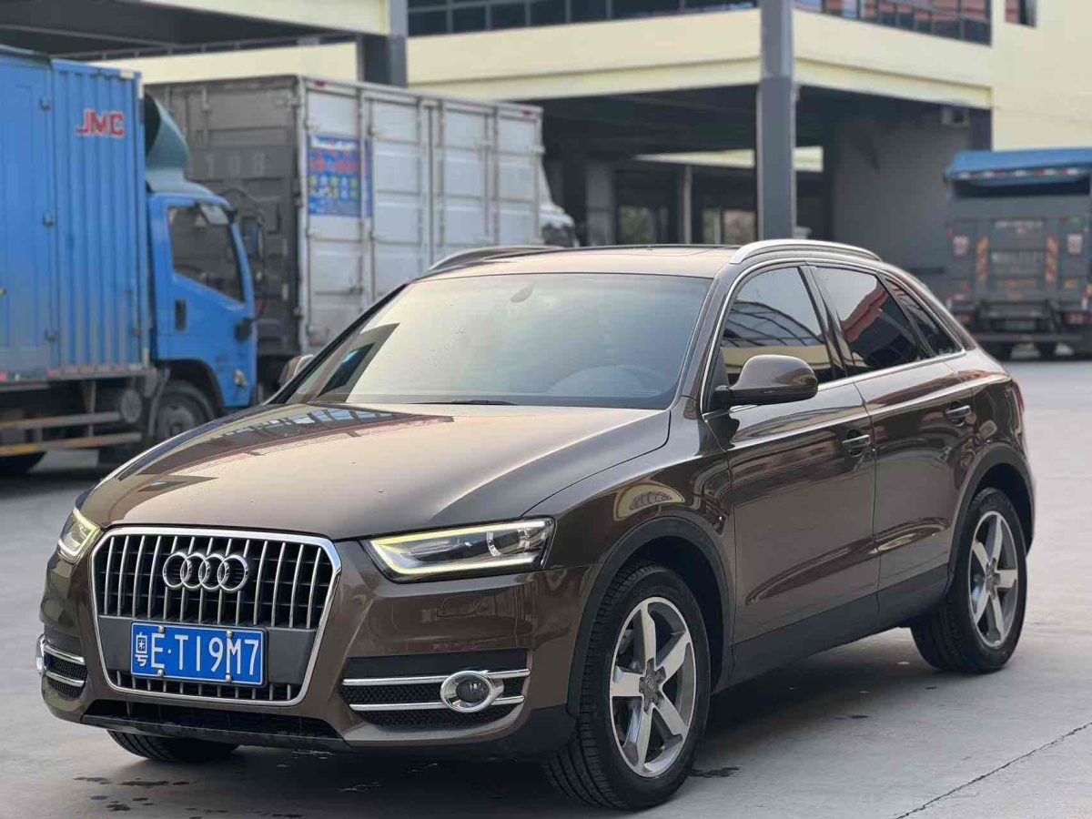 奧迪 奧迪Q3  2013款 35 TFSI 進(jìn)取型圖片