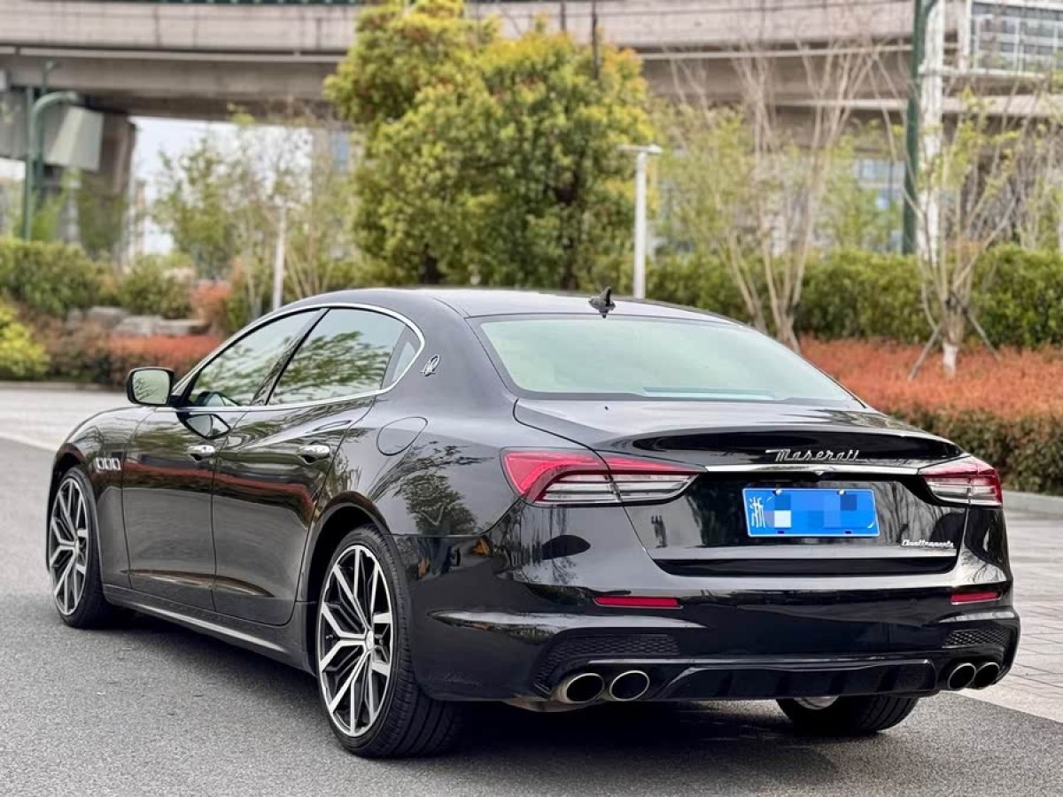 瑪莎拉蒂 總裁  2015款 3.0T 標(biāo)準(zhǔn)型圖片