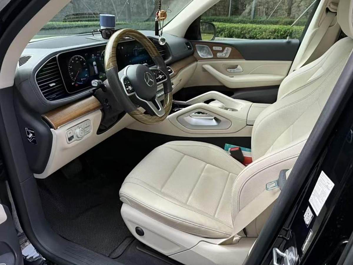 奔馳 奔馳GLS  2021款 改款 GLS 450 4MATIC 豪華型圖片