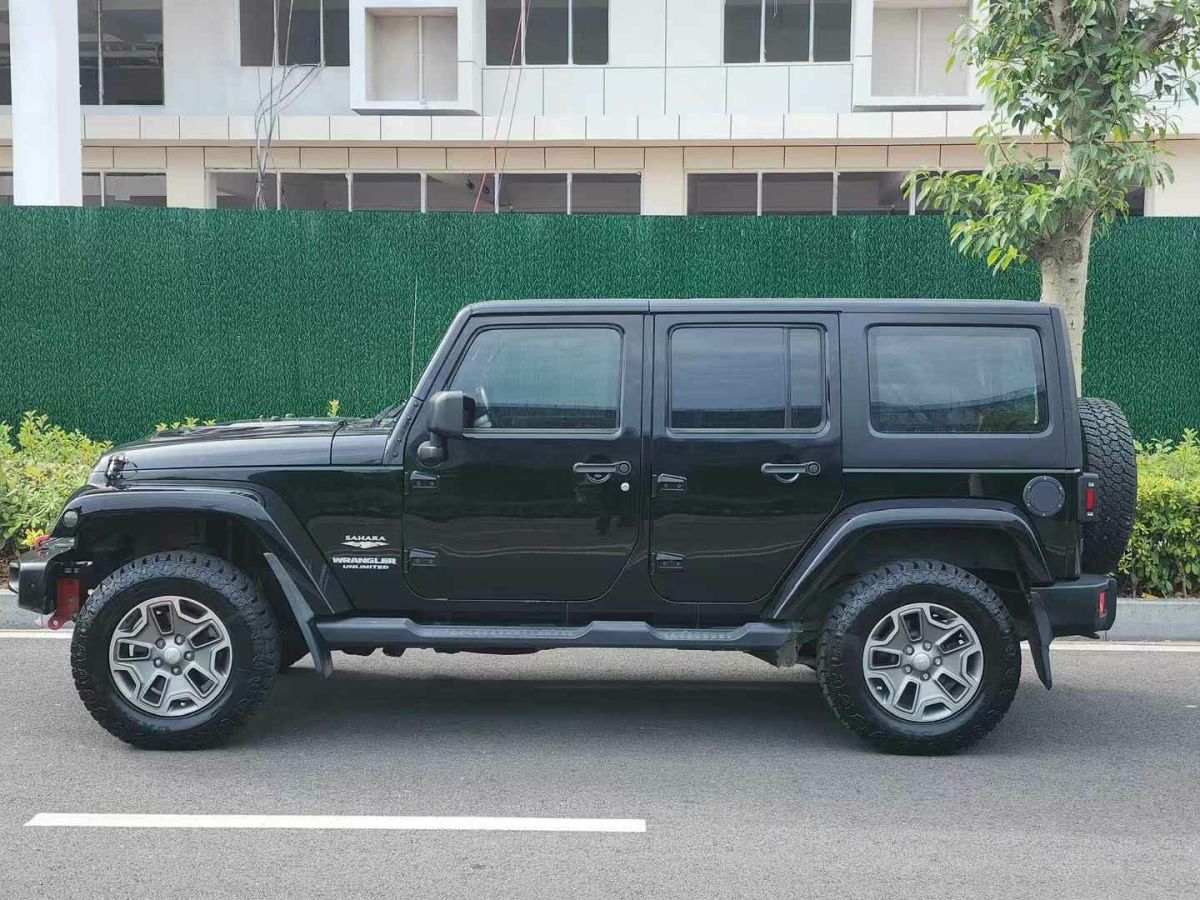 2011年1月Jeep 牧馬人  2011款 3.8L Rubicon 兩門版