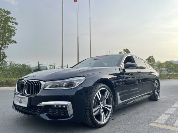 宝马 宝马7系  2018款 740Li xDrive 尊享型 M运动套装