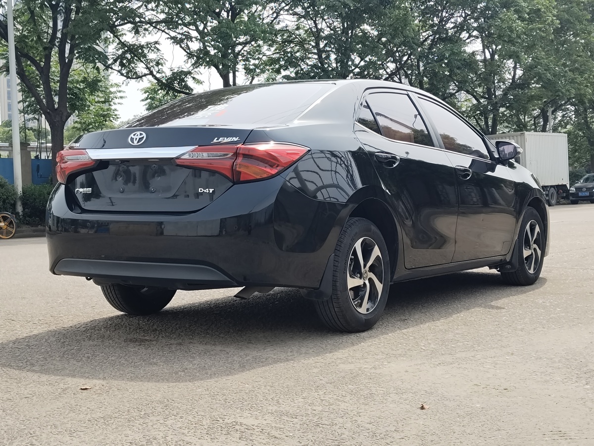 豐田 雷凌  2017款 1.2T V CVT豪華版圖片
