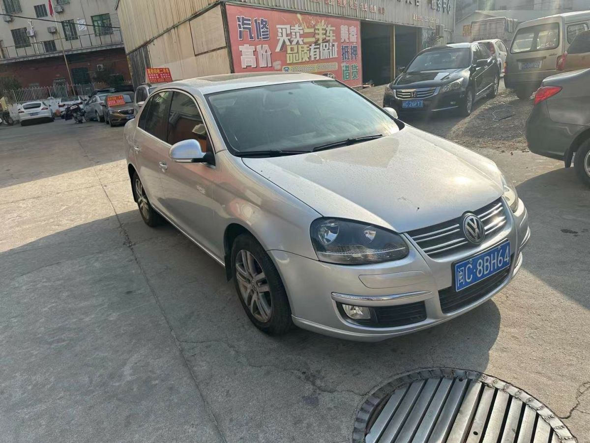 大眾 速騰  2011款 1.4TSI 自動技術(shù)型圖片