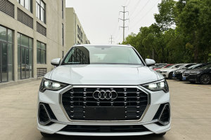 奧迪Q3 奧迪 35 TFSI 進(jìn)取動(dòng)感型