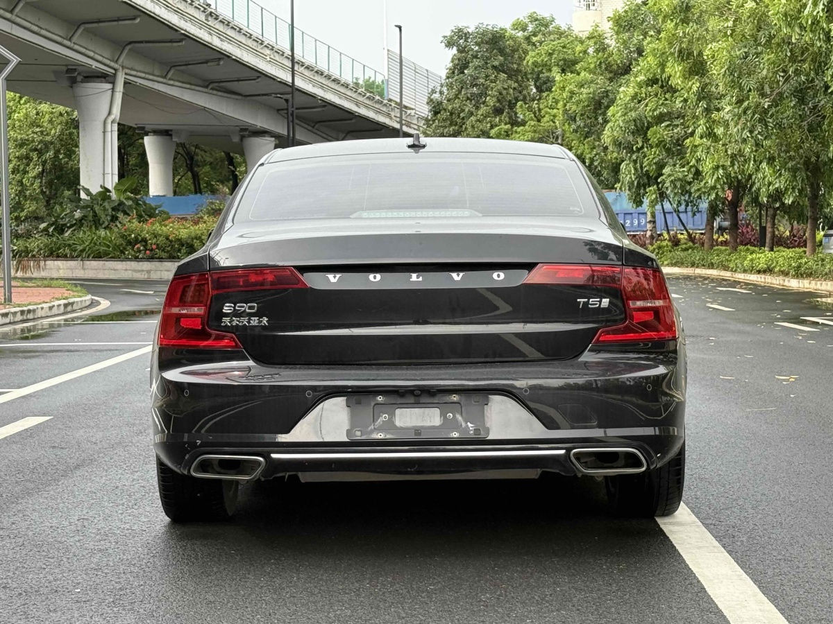 沃爾沃 S90  2020款 改款 T5 智逸豪華版圖片