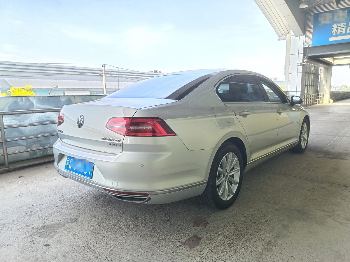 大眾 邁騰  2019款  330TSI DSG 領(lǐng)先型 國(guó)VI圖片