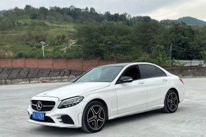 奔馳C級 奔馳 C 260 L 運(yùn)動星耀臻藏版