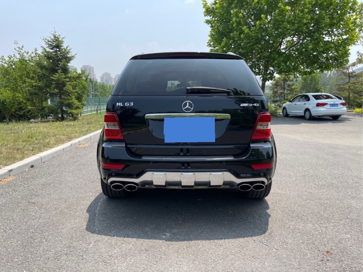 2011年8月奔馳 奔馳M級AMG  2011款 AMG ML 63