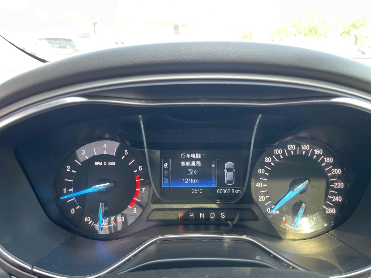 2016年6月福特 蒙迪歐  2013款 2.0L GTDi200時尚型