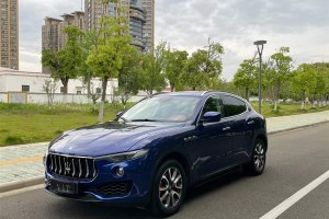 Levante 瑪莎拉蒂 3.0T 350Hp 標(biāo)準(zhǔn)版