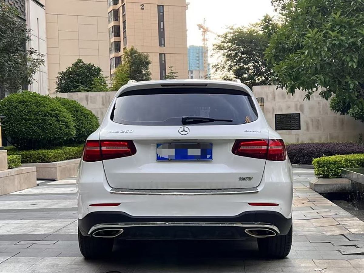 奔馳 奔馳GLC  2018款 改款 GLC 260 4MATIC 豪華型圖片