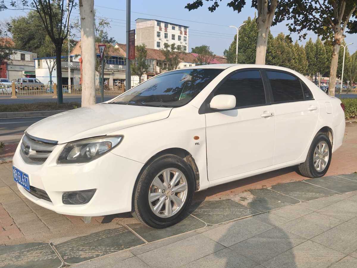 比亞迪 L3  2012款 1.5L 手動尊貴型圖片