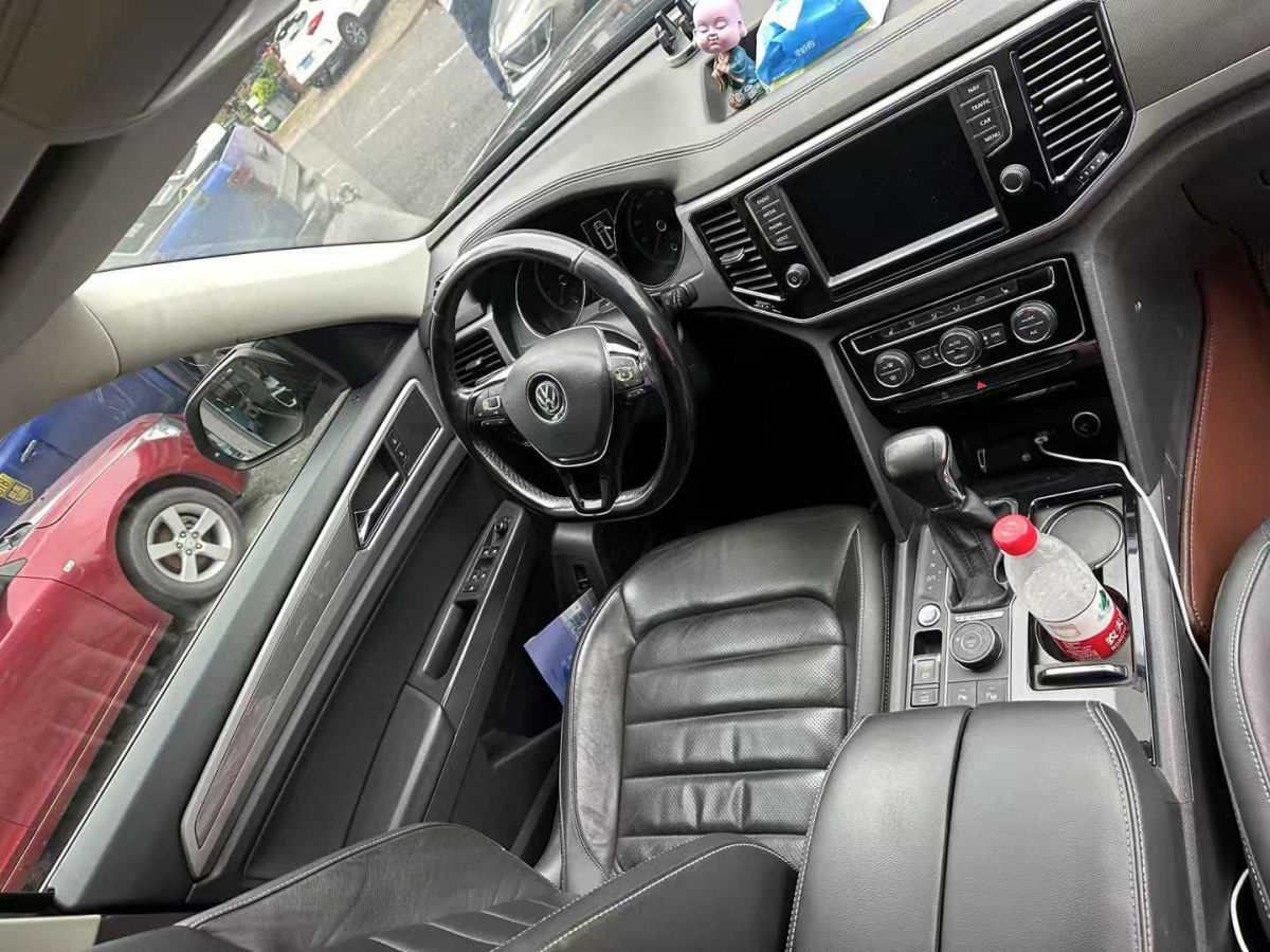 大眾 輝昂  2018款 380TSI 兩驅(qū)商務(wù)版圖片