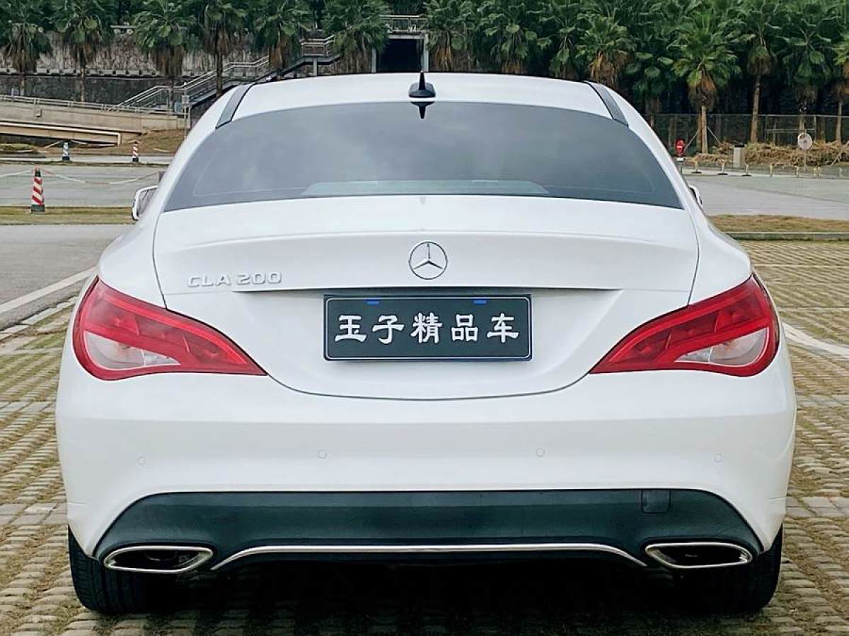 奔馳 奔馳CLA級(jí)  2018款 CLA 200 動(dòng)感型圖片