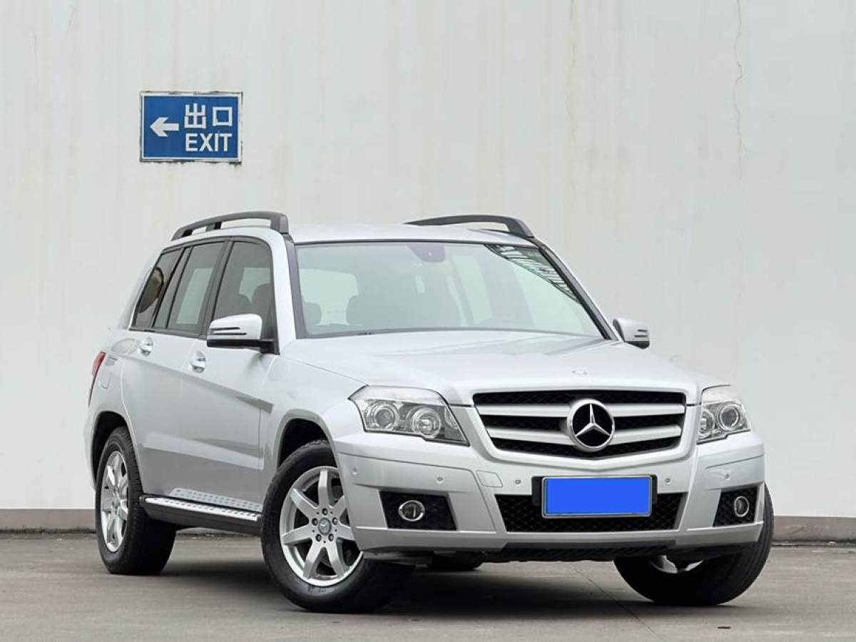 奔馳 奔馳GLK級(jí)  2010款 GLK 300 4MATIC 時(shí)尚型圖片