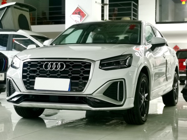 奥迪Q2L 2022款 35 TFSI 进取动感型 国VI