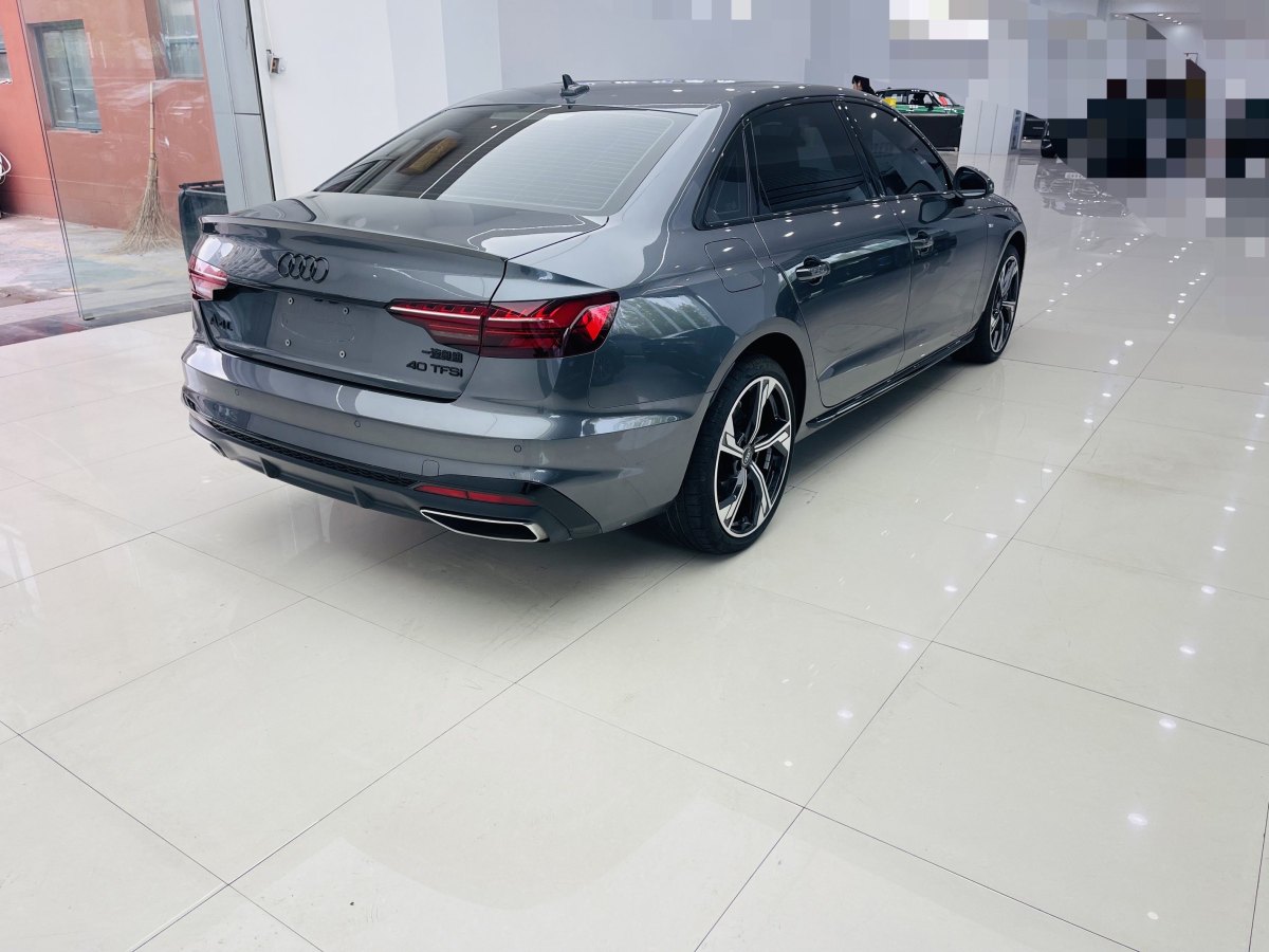 奧迪 奧迪A4L  2024款 40 TFSI 豪華動感型(星夜版)圖片