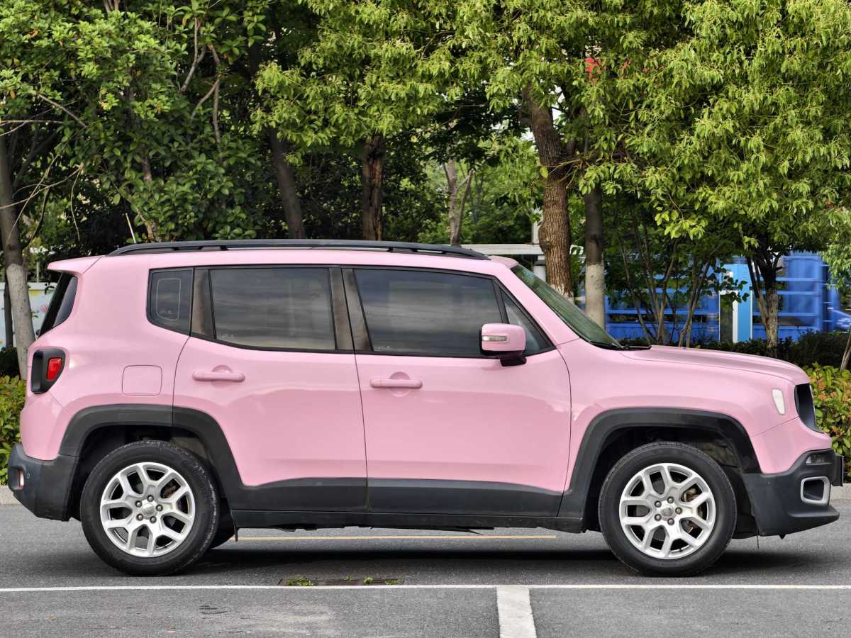 Jeep 自由俠  2018款 互聯(lián)大屏版 180T 自動勁能版圖片