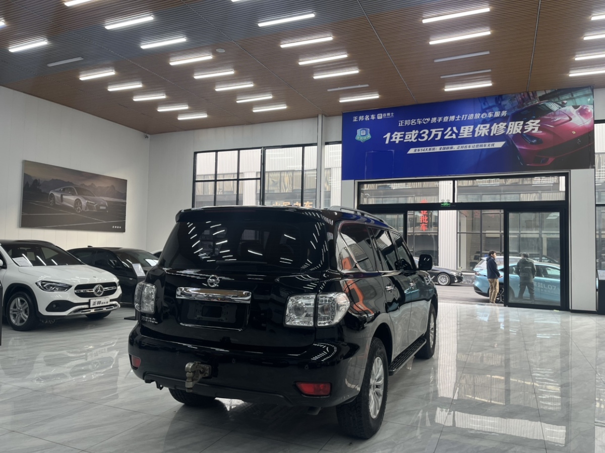 日產(chǎn) 途樂  2018款 4.0L 領(lǐng)英型圖片