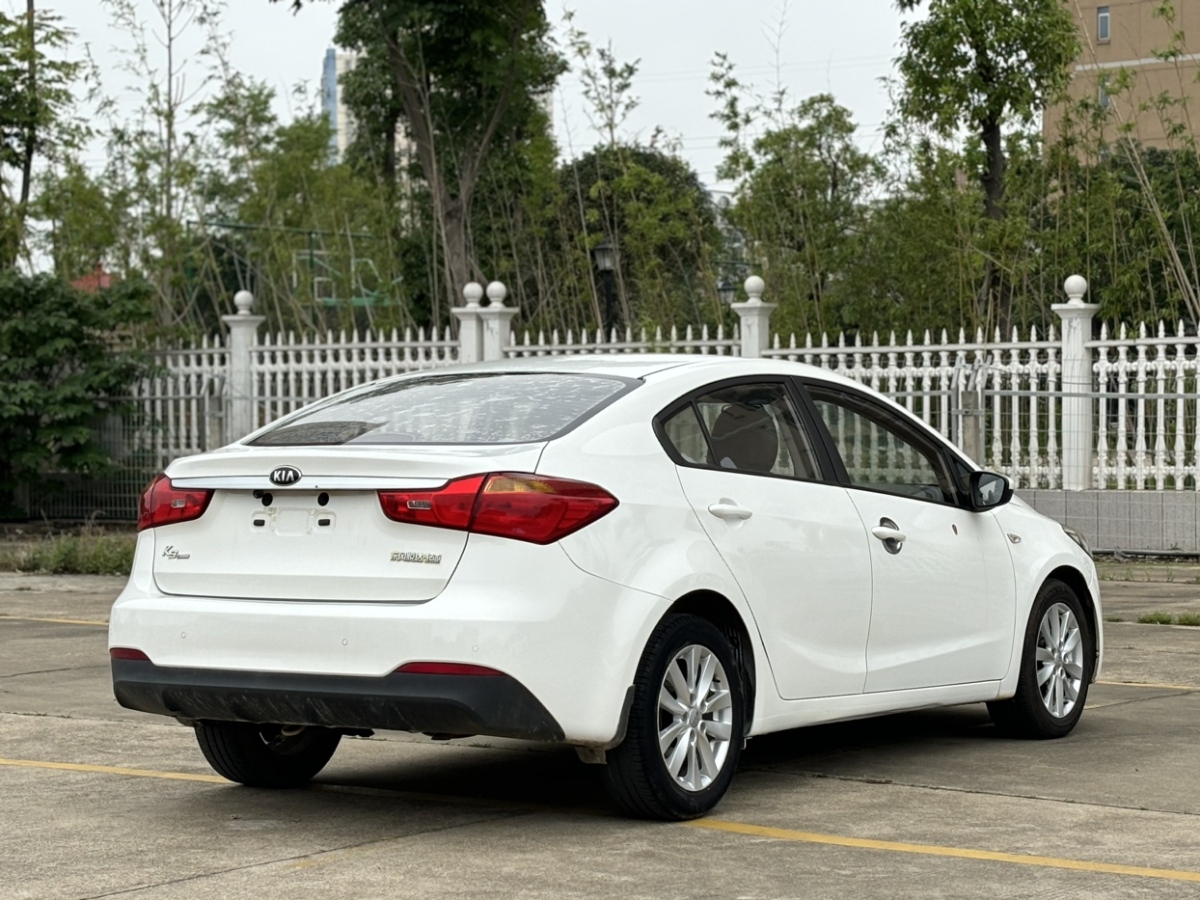 起亞 K3  2015款 1.6L 自動GL圖片