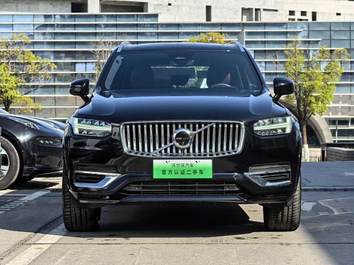 沃爾沃 XC90新能源  2022款 改款 E驅(qū)混動 T8 智尊豪華版 7座圖片