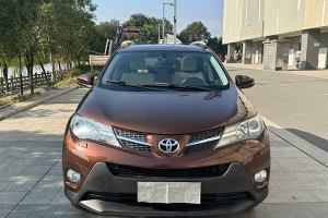 RAV4榮放 豐田 2.5L 自動(dòng)四驅(qū)精英版