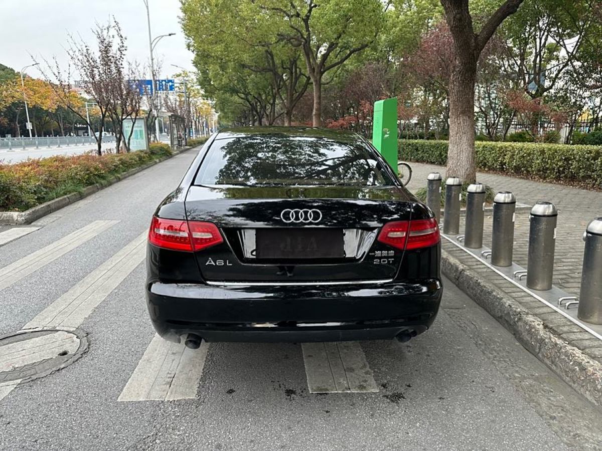 奧迪 奧迪A6L  2011款 2.0 TFSI 自動(dòng)標(biāo)準(zhǔn)型圖片