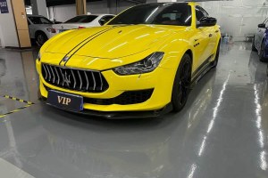 Ghibli 瑪莎拉蒂 3.0T 標(biāo)準(zhǔn)版