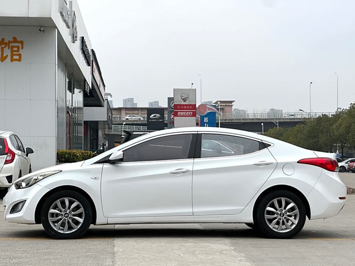 現(xiàn)代 朗動  2015款 1.6L 自動時尚型圖片