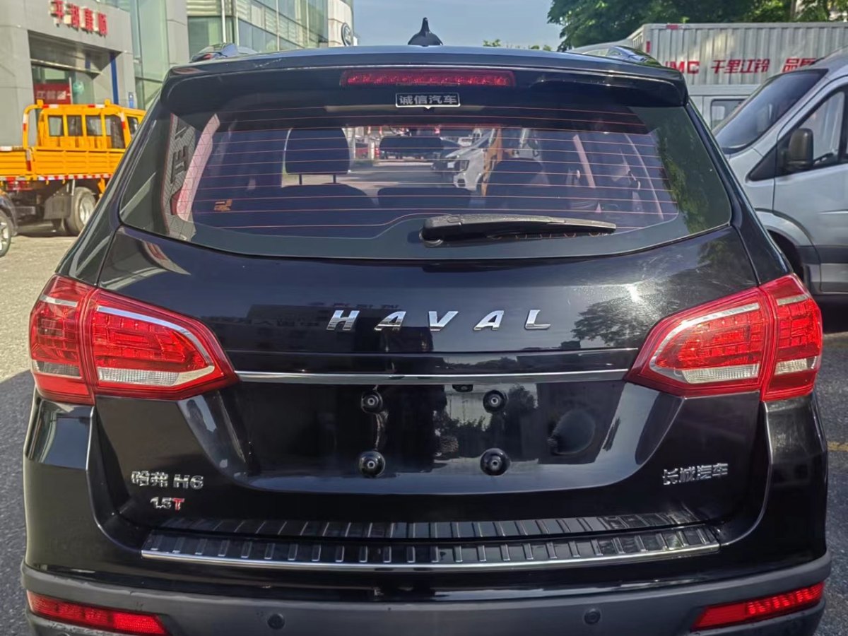 哈弗 H6  2017款 改款红标 运动版 1.5T 自动两驱豪华型图片