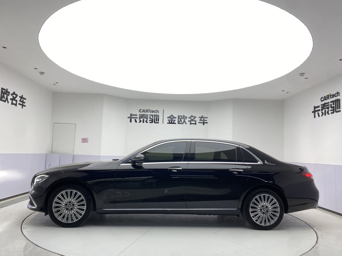 奔馳 奔馳E級  2021款 改款 E 300 L 時尚型圖片