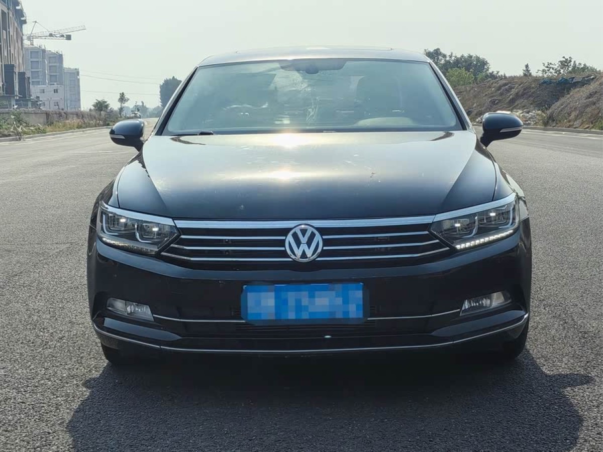 大眾 邁騰  2018款 改款 330TSI DSG 豪華型圖片