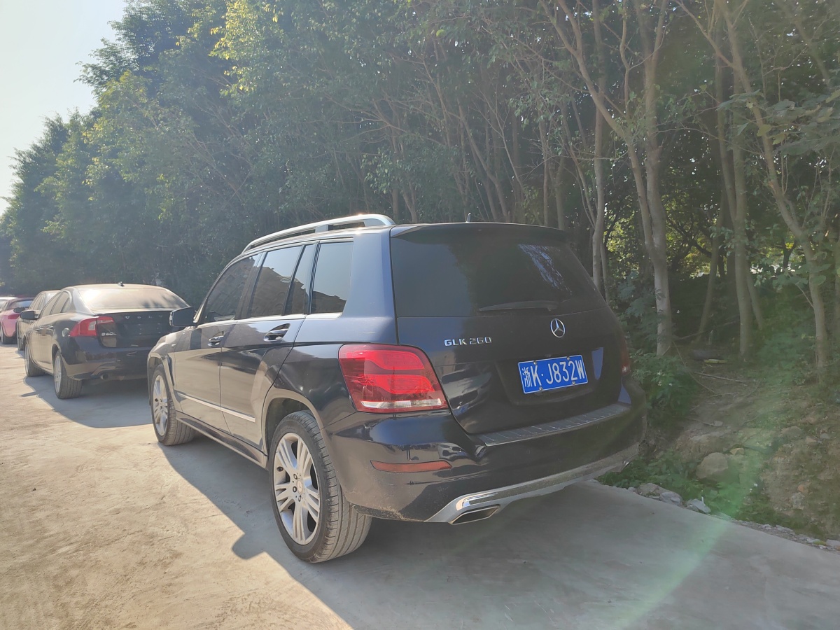 奔馳 奔馳GLK級(jí)  2015款 GLK 260 4MATIC 動(dòng)感型 極致版圖片