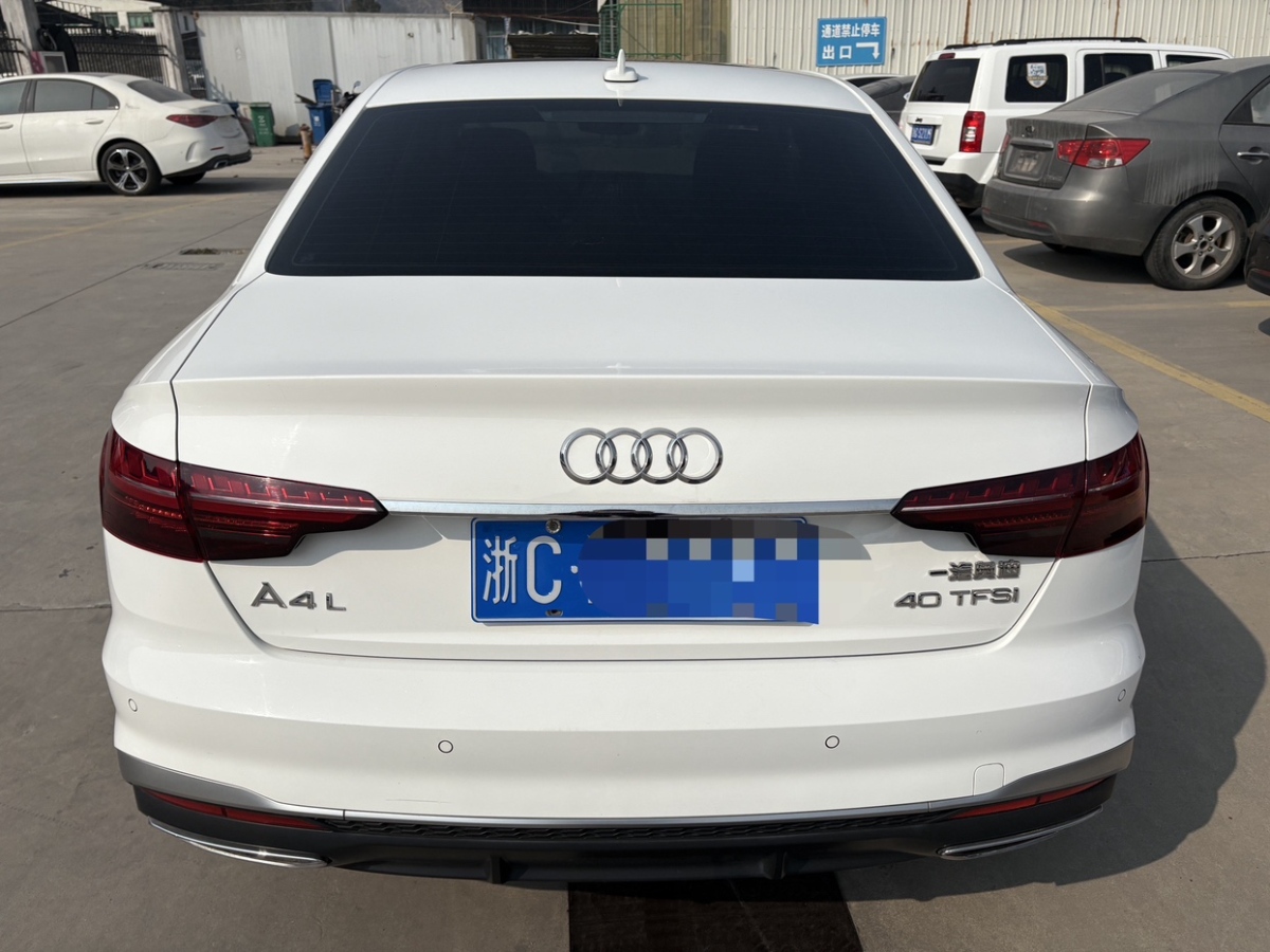 奧迪 奧迪A4L  2020款 40 TFSI 豪華動感型圖片