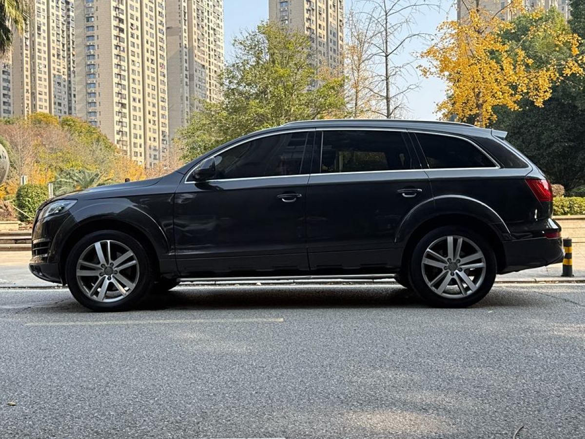 奧迪 奧迪Q7  2010款 3.6 FSI quattro 豪華型圖片