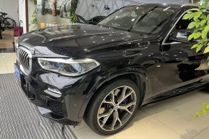 宝马X5 宝马 xDrive40i 尊享型 M运动套装