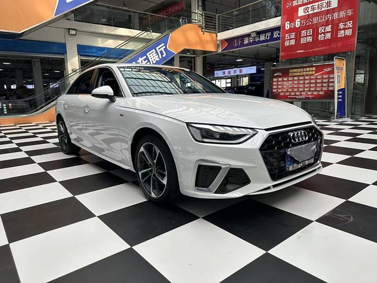 奧迪 奧迪A4L  2022款 40 TFSI 時(shí)尚動(dòng)感型圖片