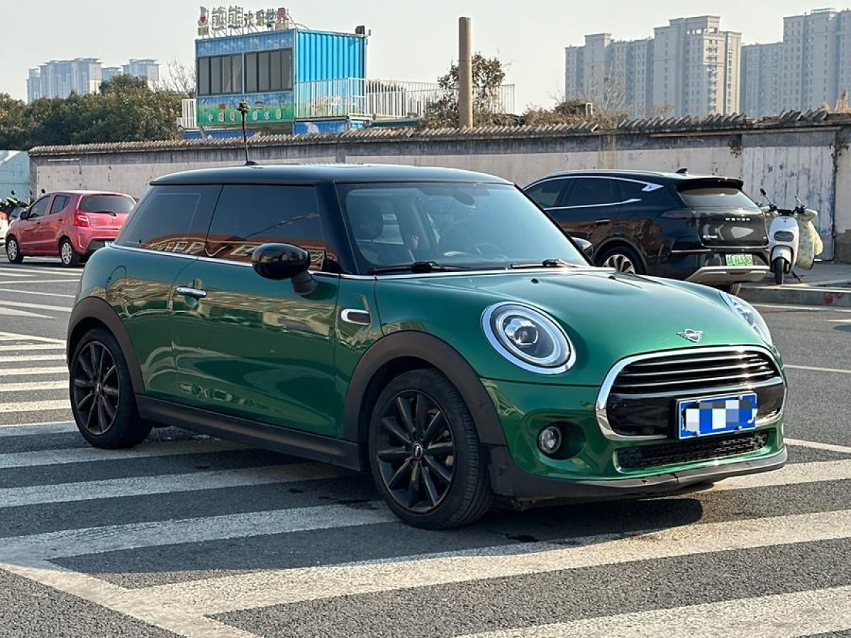 MINI MINI  2020款 1.5T COOPER 藝術(shù)家圖片