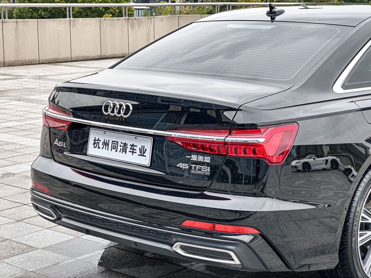 奧迪 奧迪A6L  2020款 45 TFSI quattro 臻選動(dòng)感型圖片