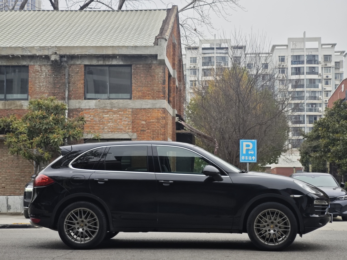 保時(shí)捷 Cayenne  2011款 Cayenne S 4.8L圖片