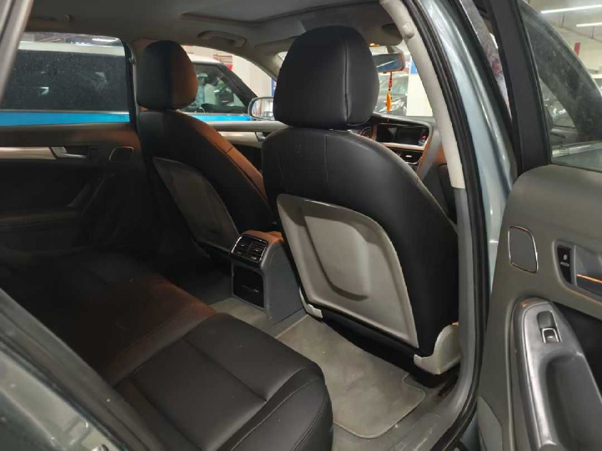 Jeep 大切諾基  2014款 3.0L 旗艦尊悅版圖片