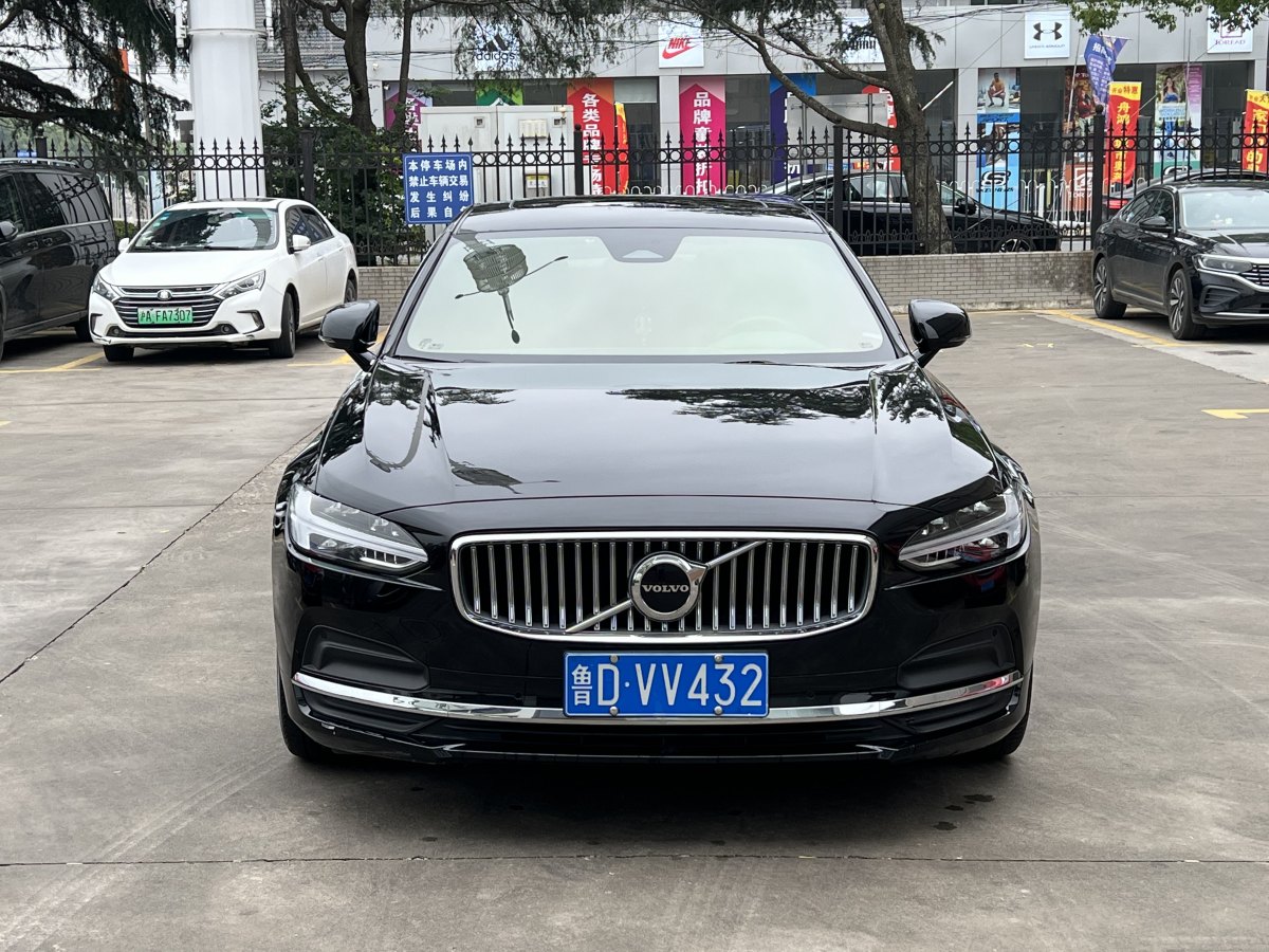 沃爾沃 S90  2022款 B5 智逸豪華版圖片