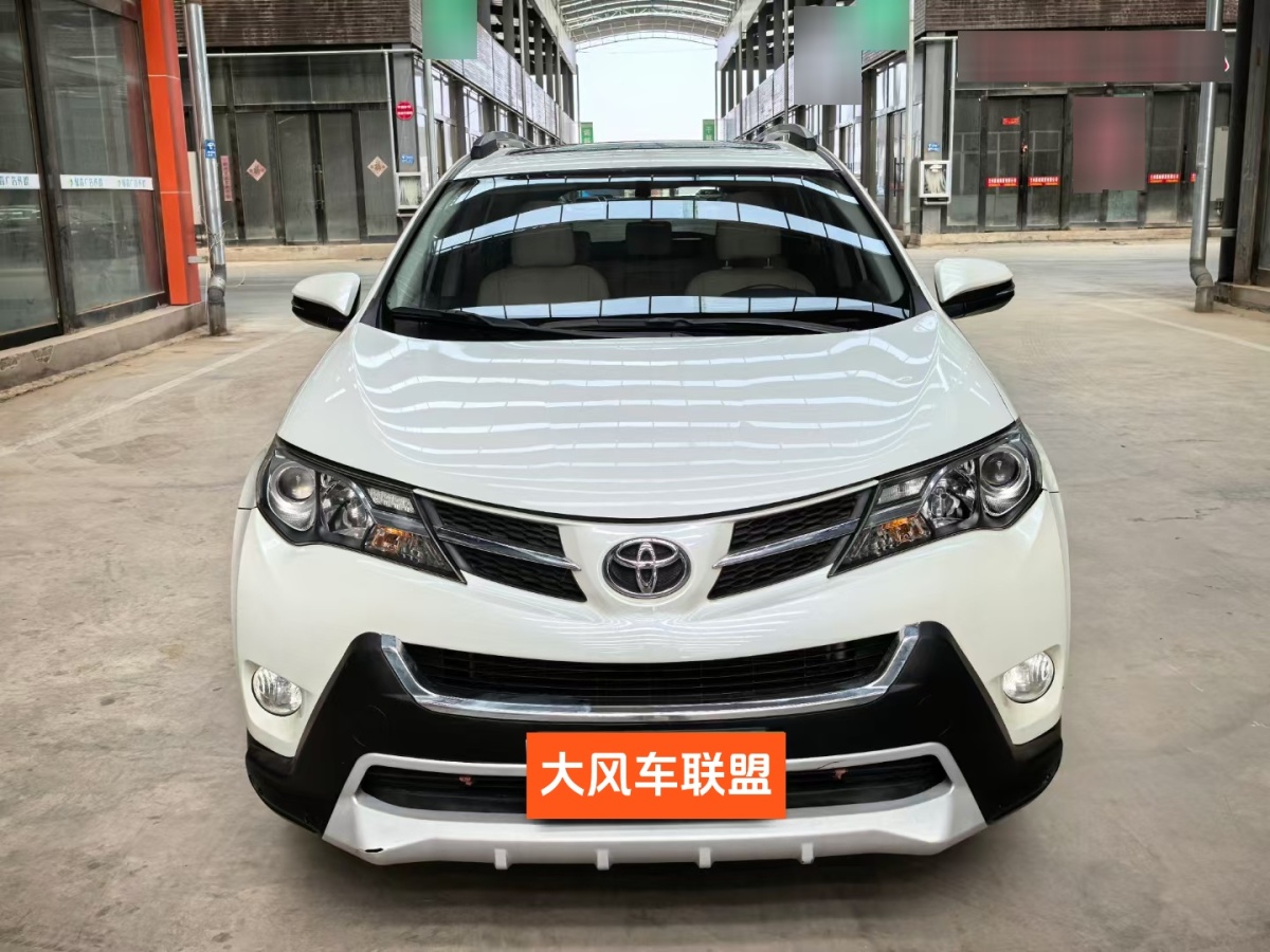 豐田 RAV4  2018款 榮放 2.0L CVT兩驅(qū)風(fēng)尚版圖片