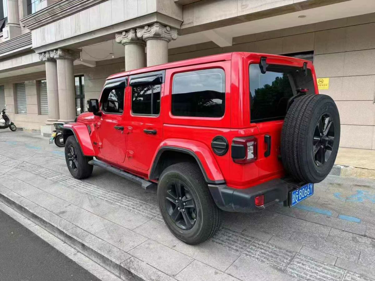 Jeep 牧馬人  2022款 2.0T 高地叢林綠限量版圖片